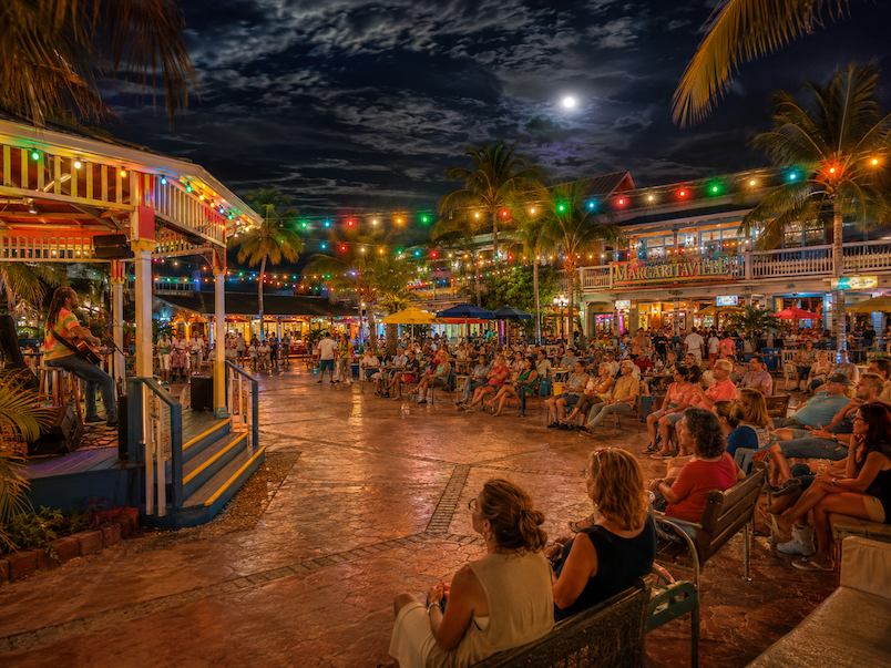 Freeport Nightlife Guide: Where to Go After Dark on Grand Bahama Island