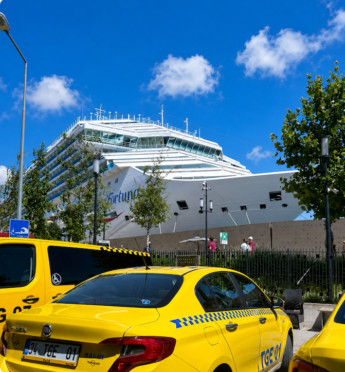 Nassau Cruise Port Transportation Guide: Taxis, Jitneys & Water Taxis (2026 Costs)