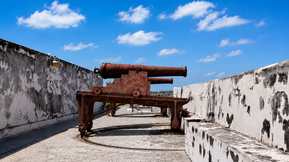 Fort Charlotte: The Nassau Attraction With a Cannon That Never Fired