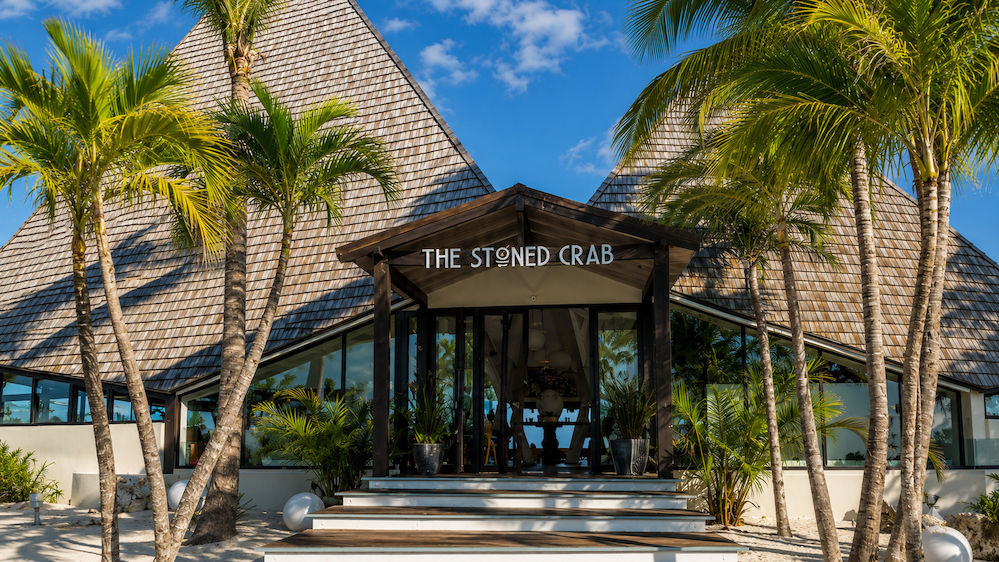 The Stoned Crab: Destination Seafood on Taino Beach, Freeport
